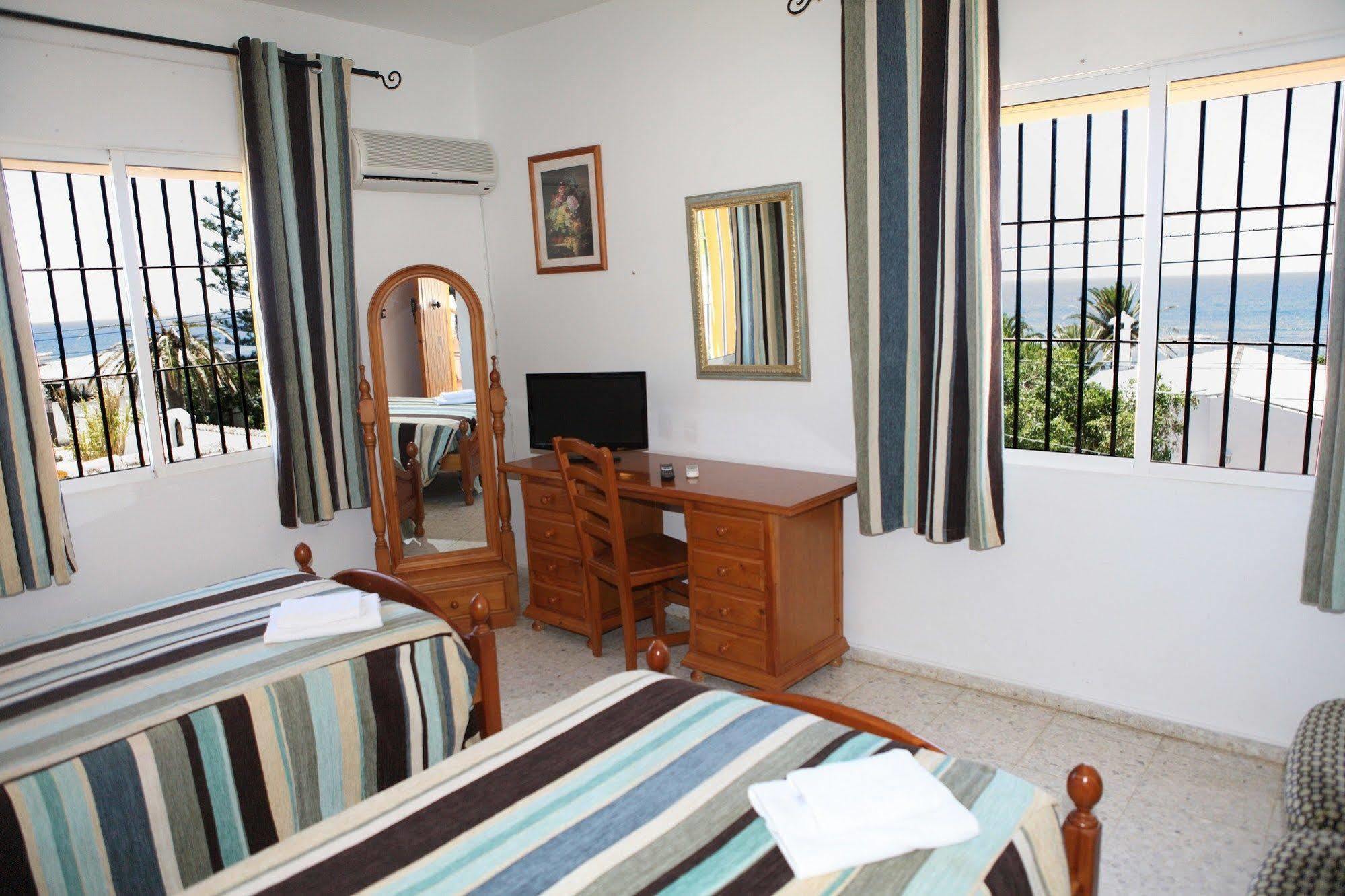 Fortuna Guest house Los Canos De Meca